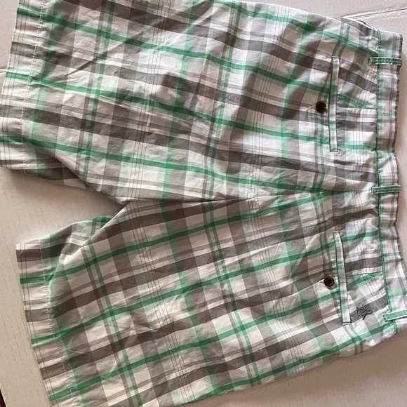 Penguin Shorts - Picture 2 of 4